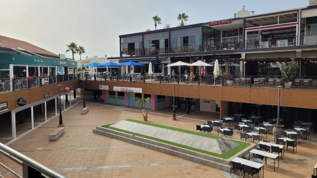 Playa Flamenca Centre