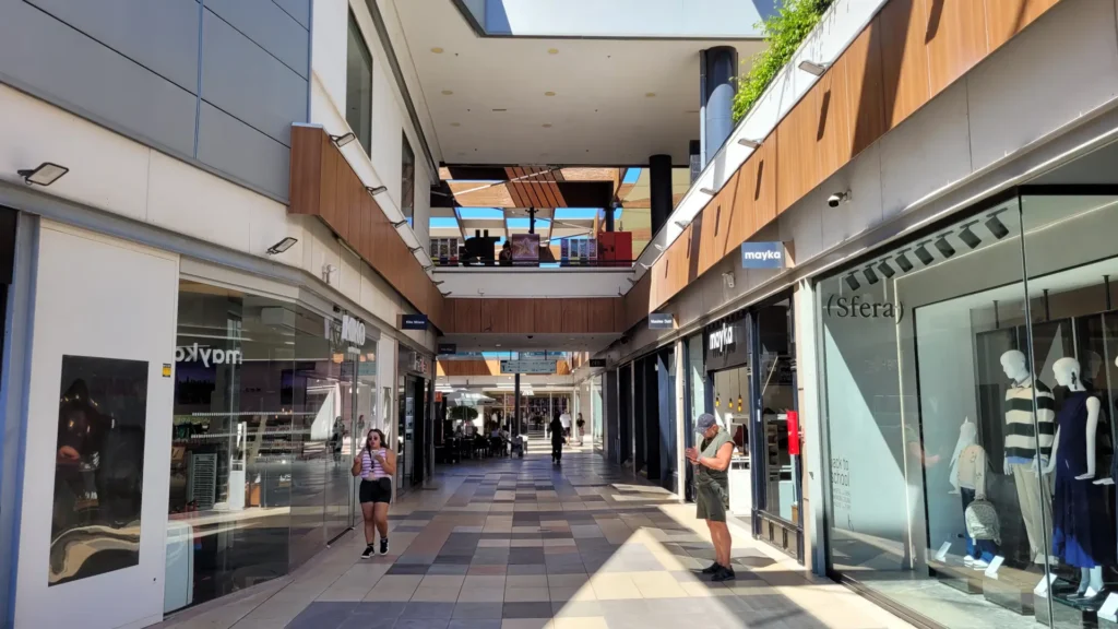 Habaneras Shopping