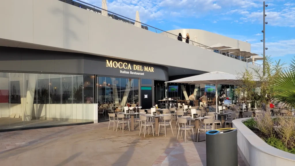 Paseo Del Mar Torrevieja Mocaa Del Mar