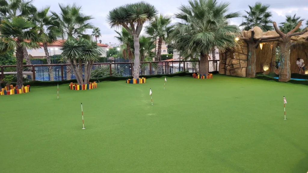 Greenlands Putting Green